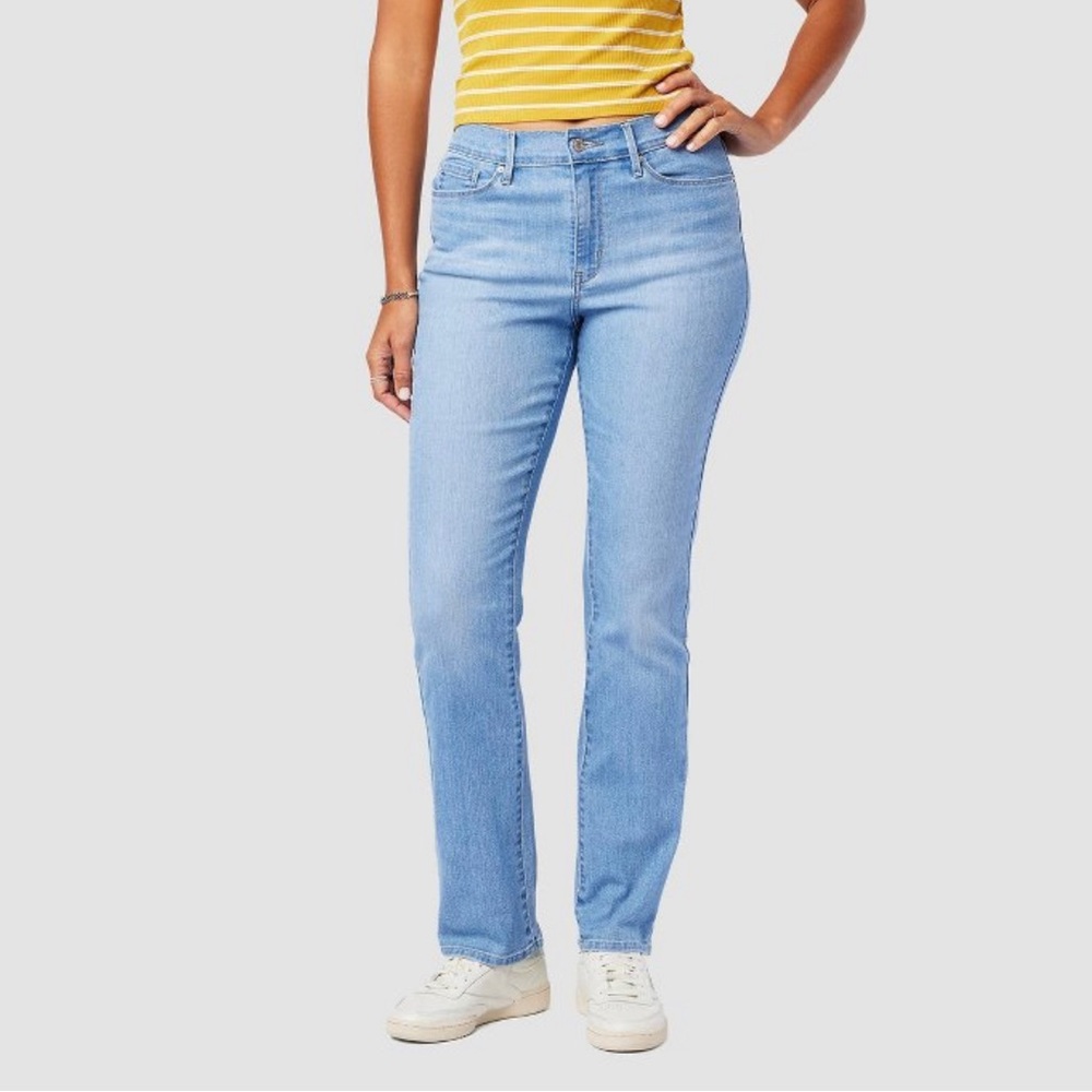 DENIZEN from Levi’s Women’s High Rise Straight Jeans